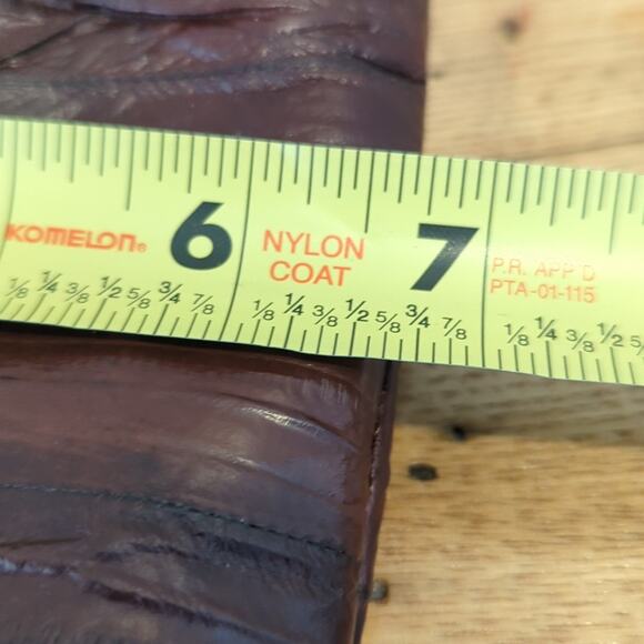 Vintage Leather of the Sea Brown Eel Skin Flap Closure Crossbody Handbag - Picture 9 of 9